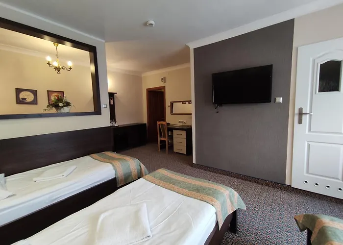 Atena 2* סלאופסק