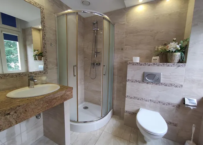 Atena מלון סלאופסק