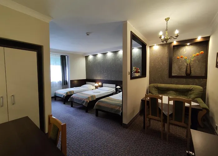 Atena 2* סלאופסק