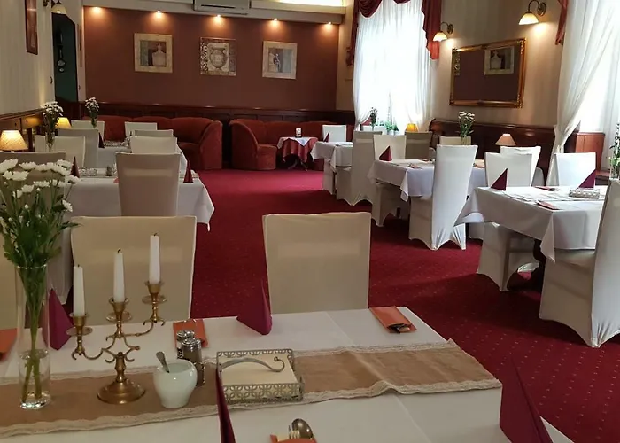 מלון Atena סלאופסק